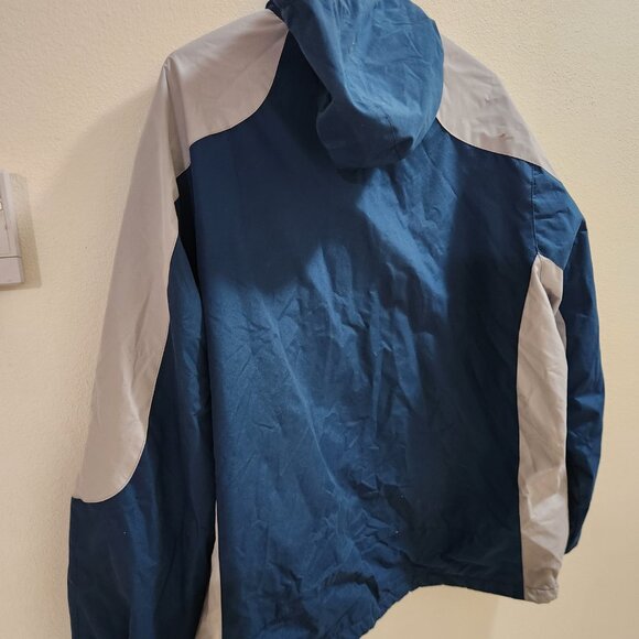 Alaska All Weather Jacket With Hoodie, Size L - Picture 7 of 8